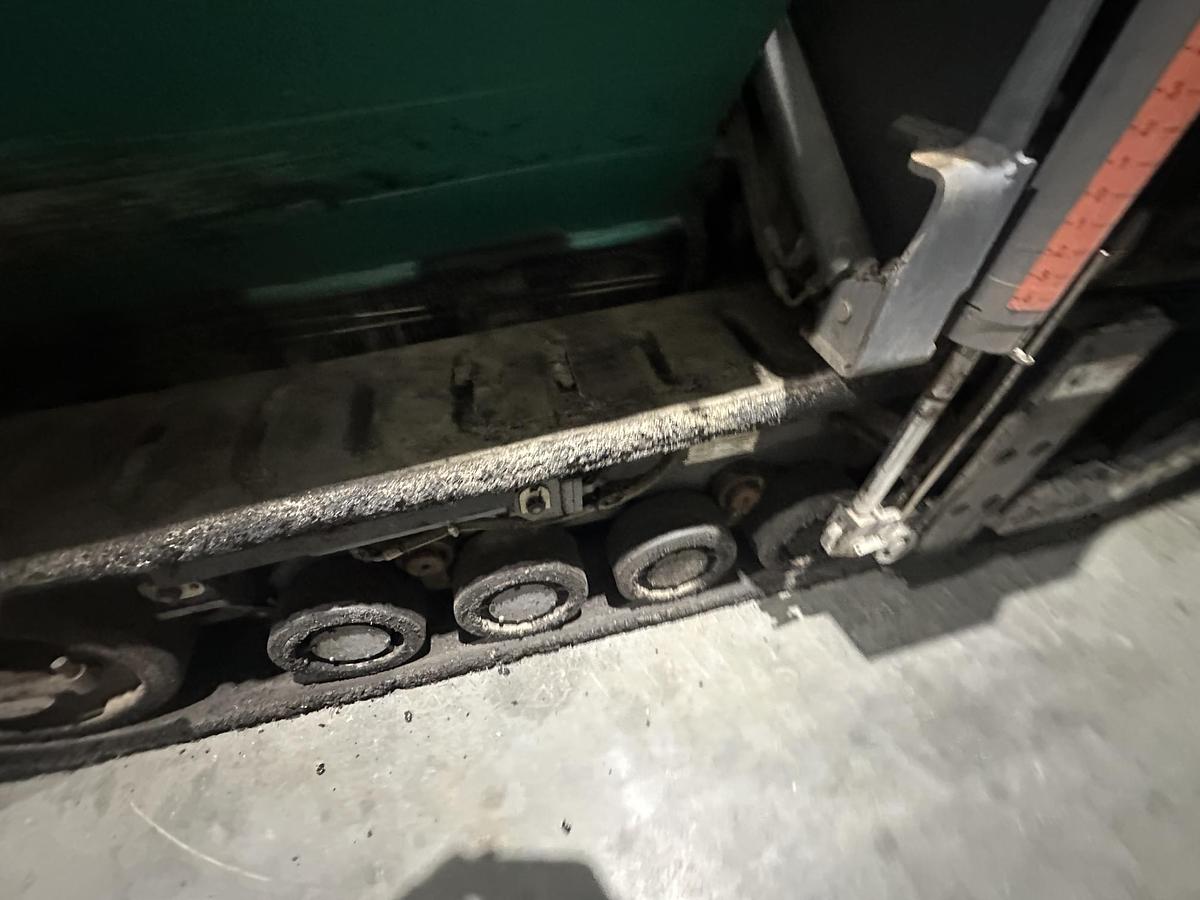 Used 2012 VOGELE Vision 5100-2