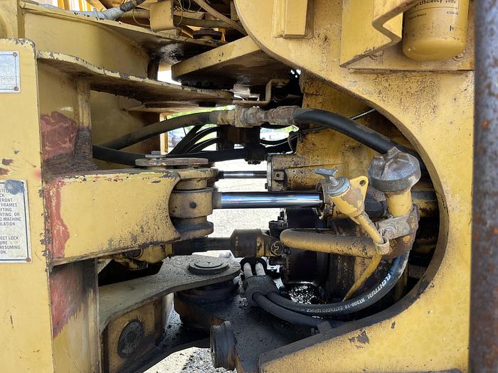 Used 1995 CATERPILLAR IT28 F
