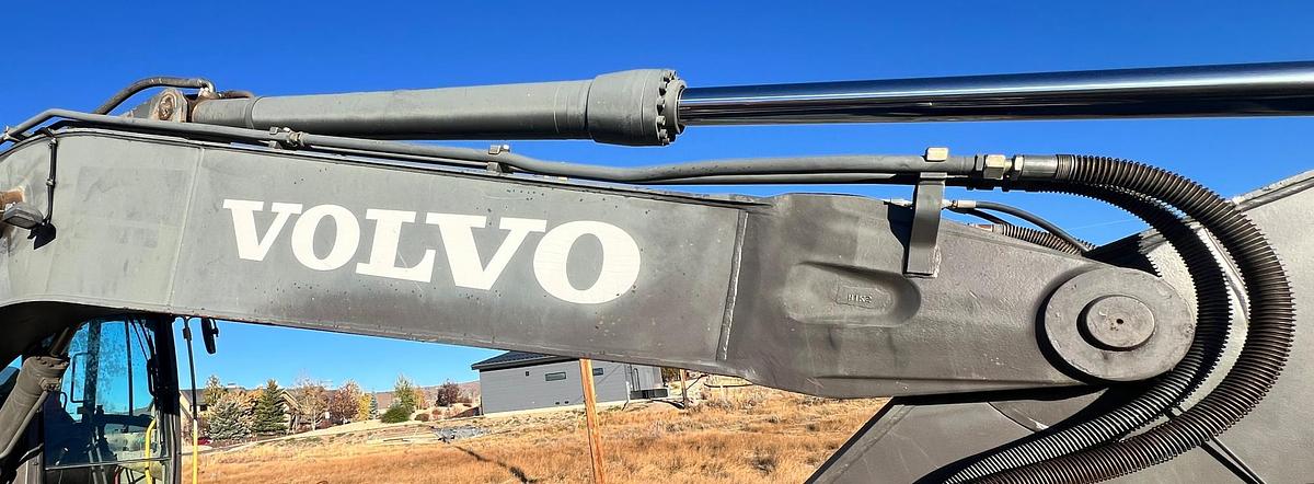 Used 2008 VOLVO EC210CL