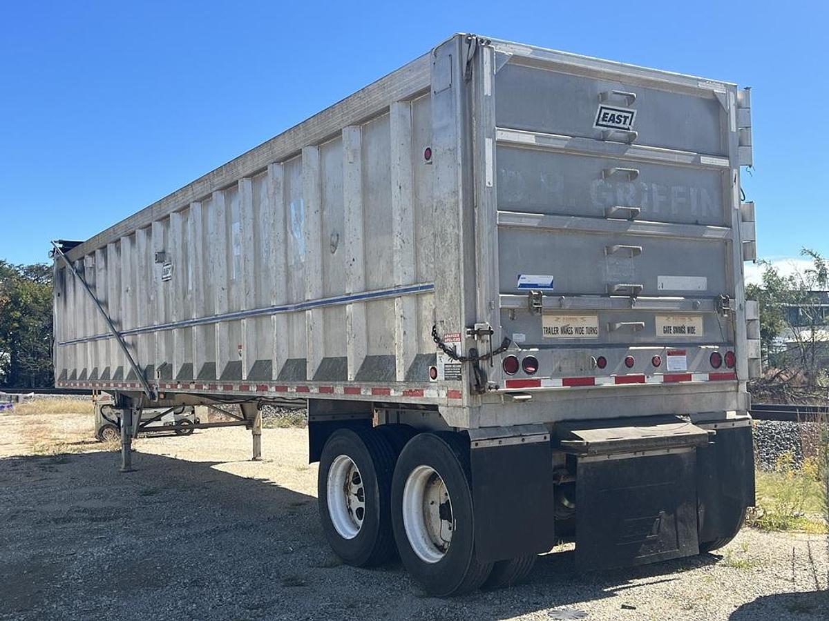 Used 2006 EAST 42' x 96