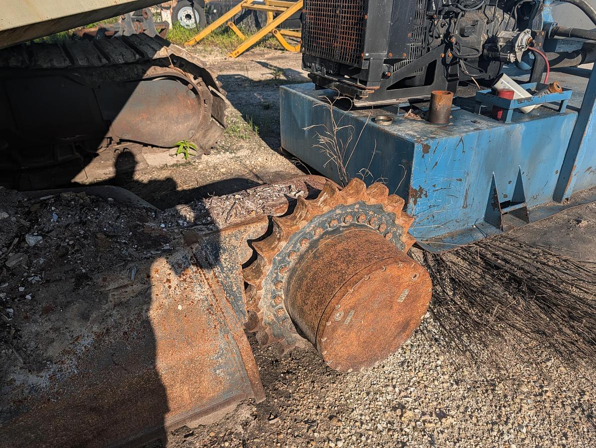 Used 2006 KOBELCO SK330LC