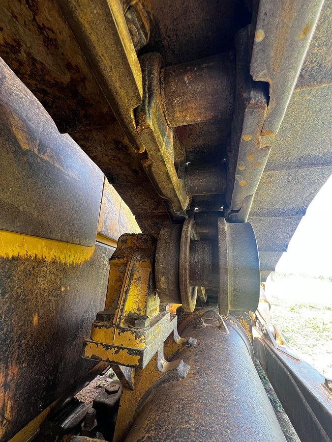 Used 2011 CATERPILLAR D6T XL