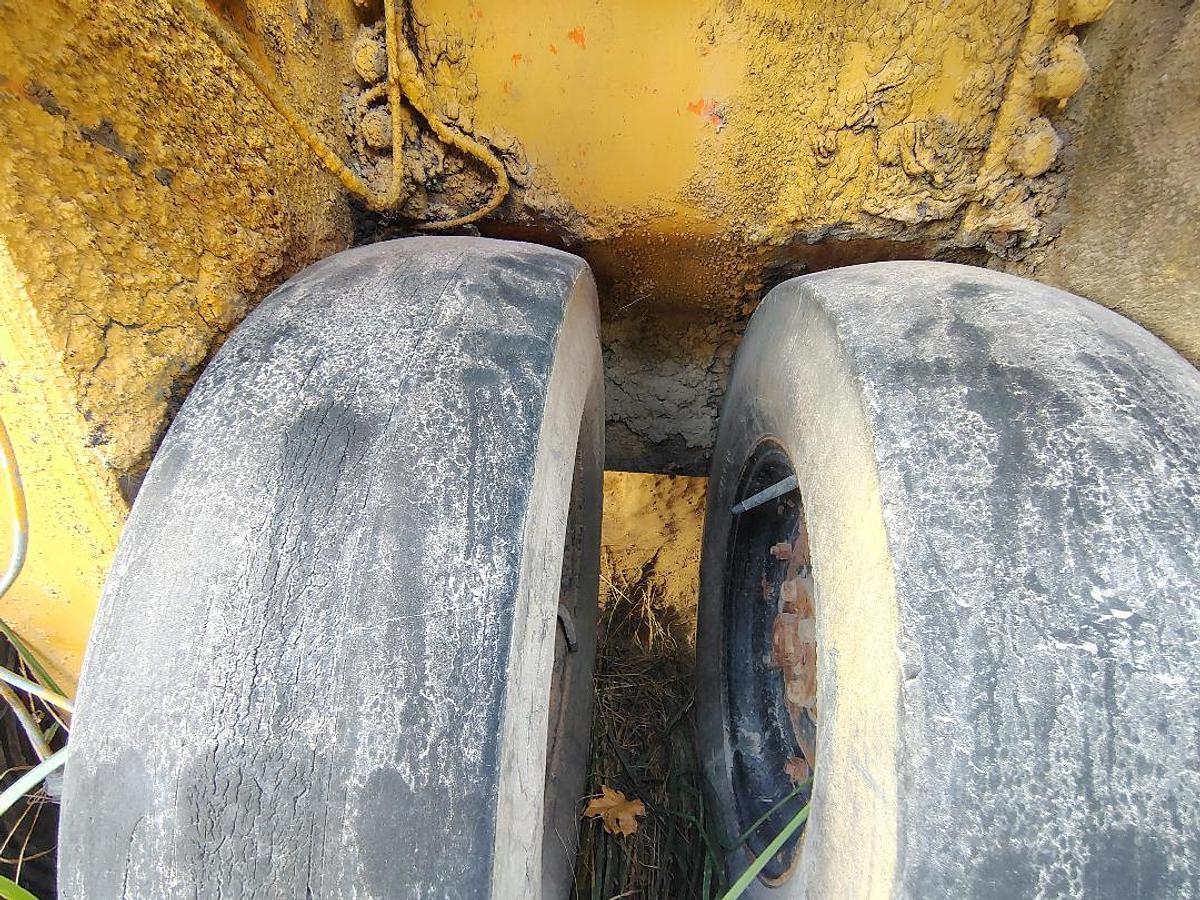 Used 1966 GALION UB-220 9 Wheel Pneumatic Roller