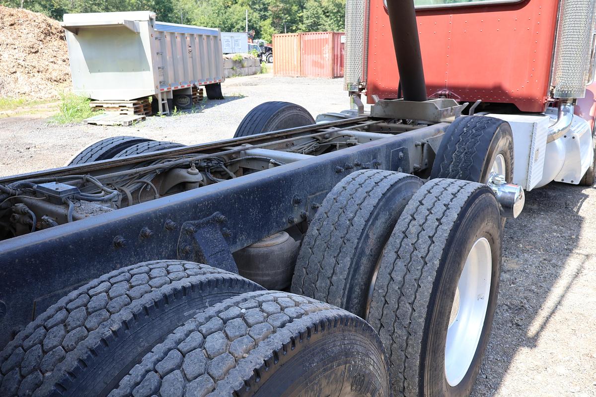 Used 1999 PETERBILT 379