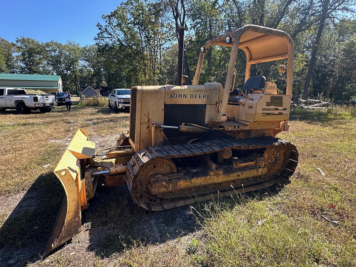 Used 1987 DEERE 450E