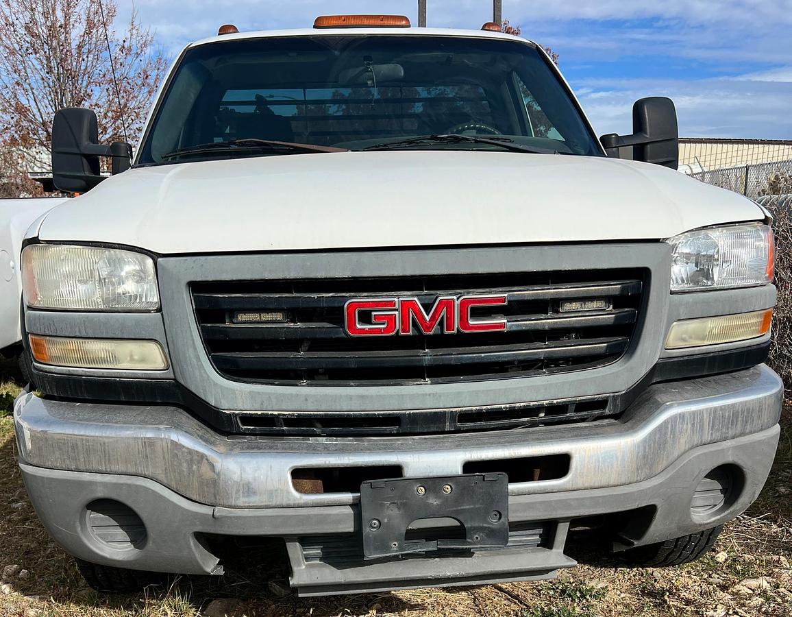 Used 2005 GMC 3500 Sierra 1-Ton