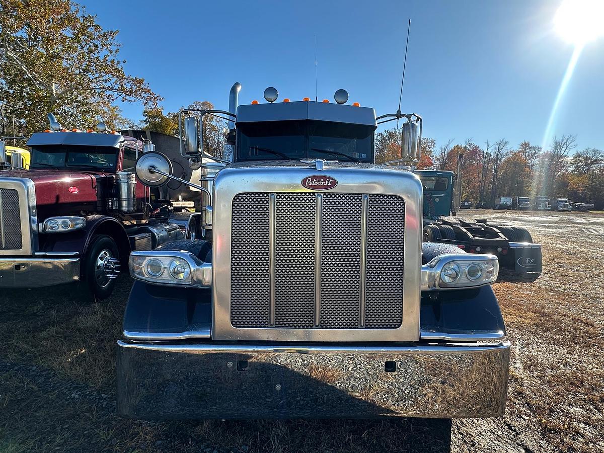Used 2016 PETERBILT 367