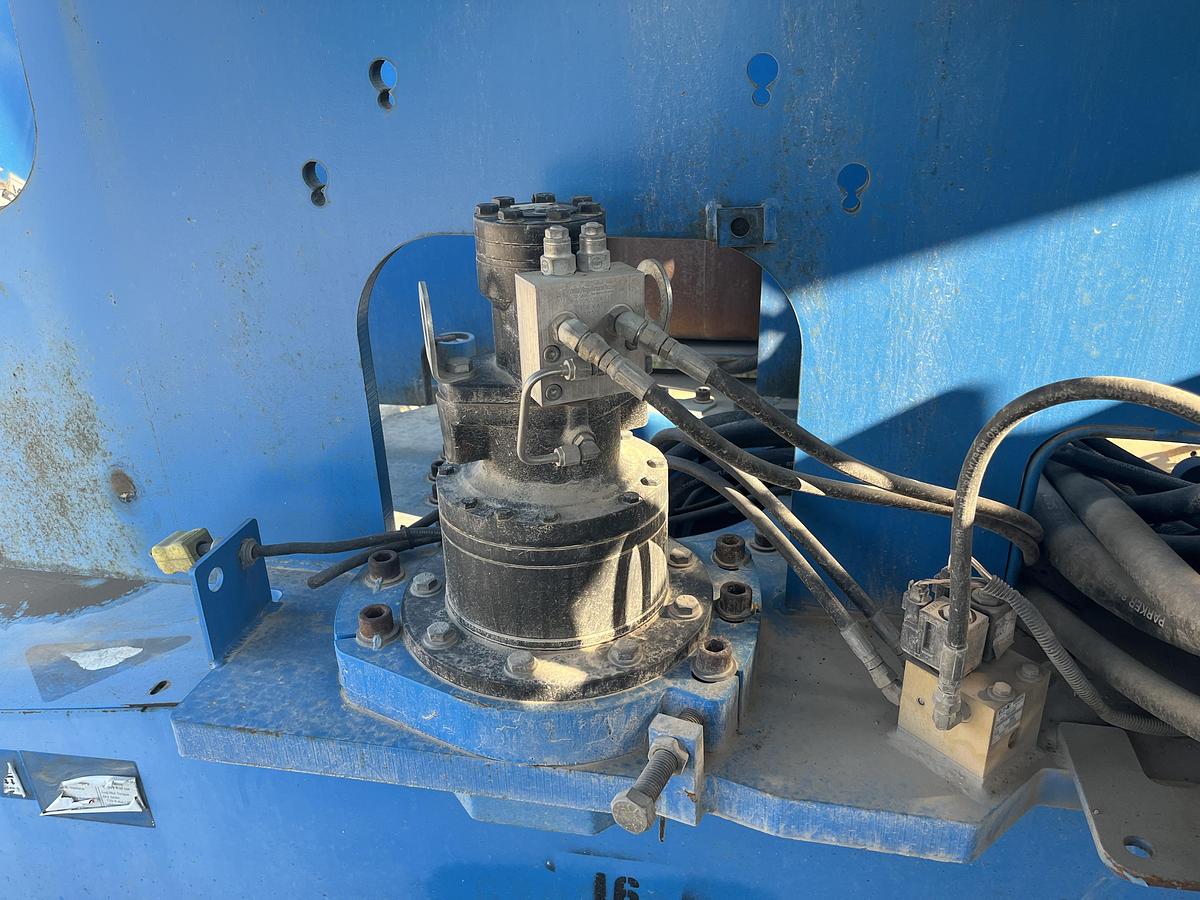 Used 2006 GENIE S-60