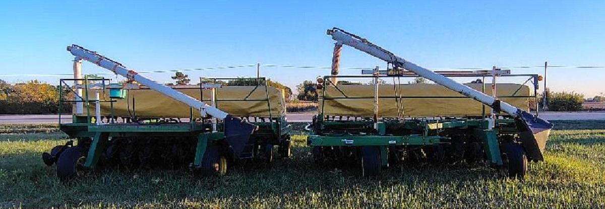 Used 1992 JOHN DEERE 750 Grain Drills