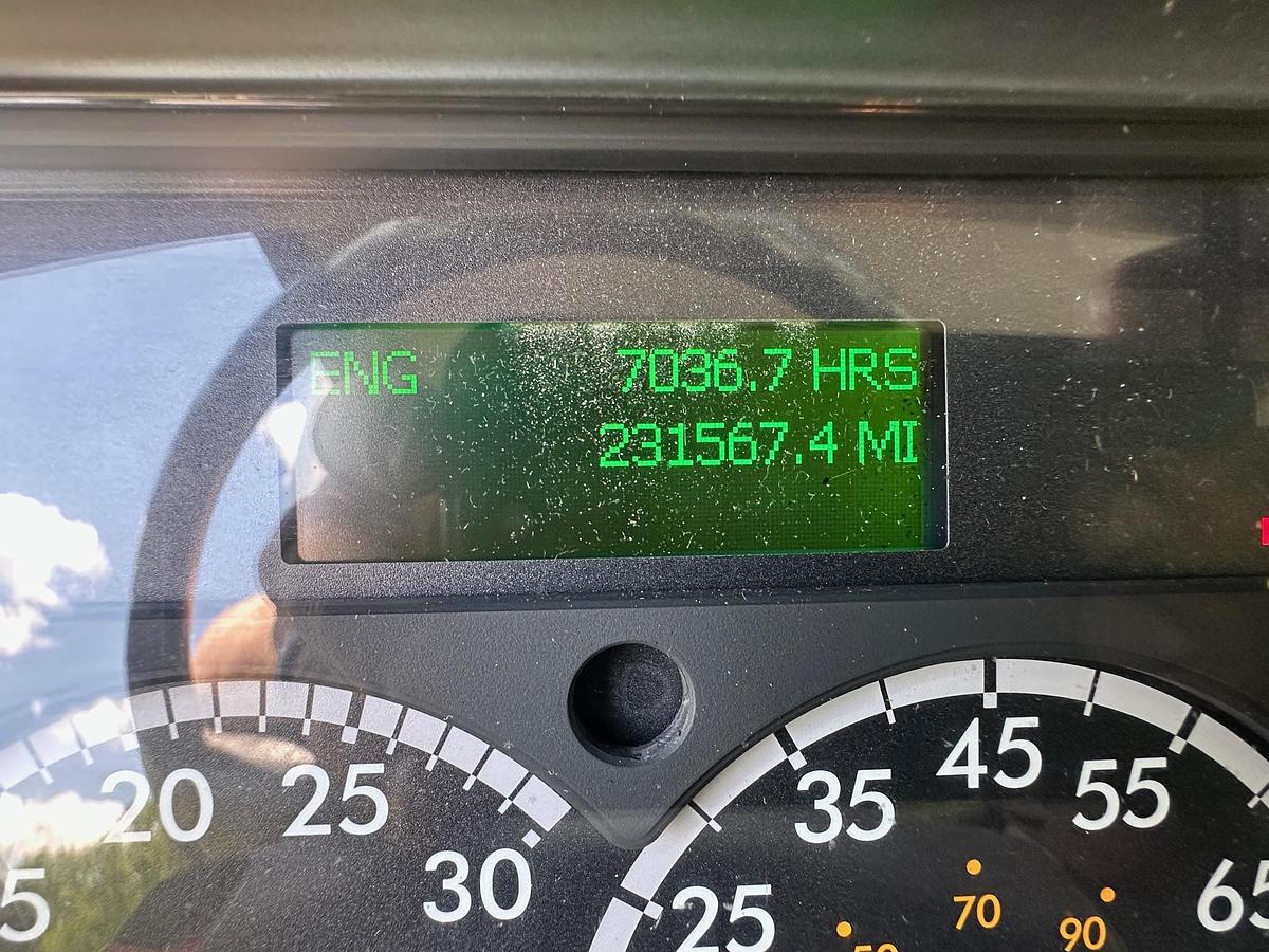 Used 2016 FREIGHTLINER Business Class M2