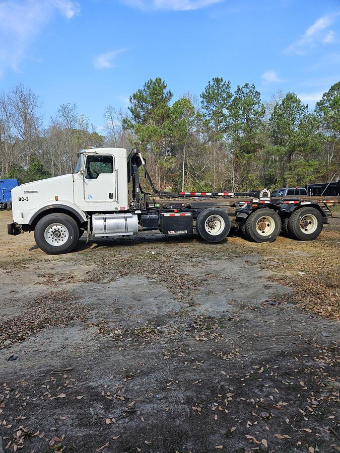 Used 2016 KENWORTH T800