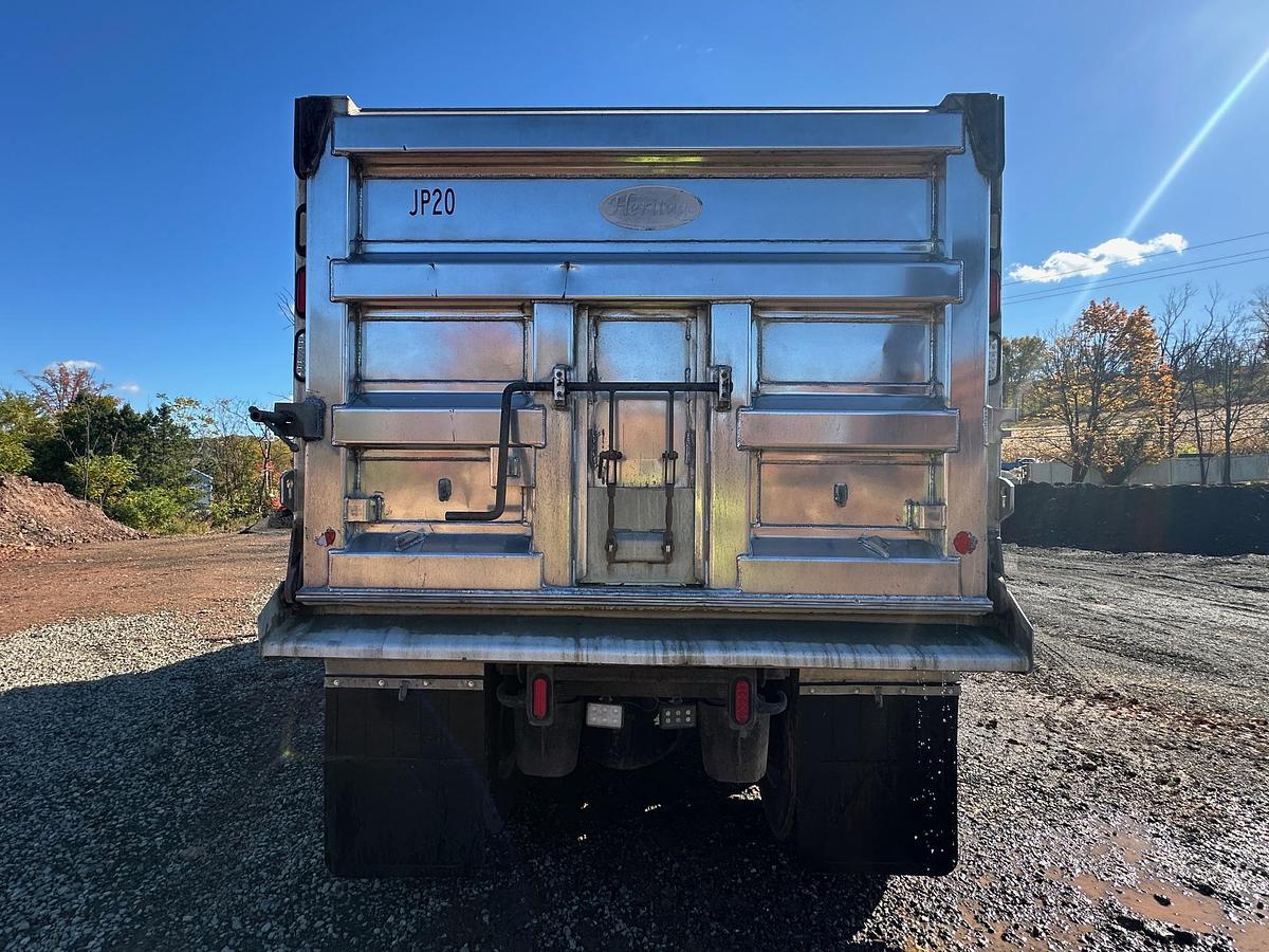 Used 2016 PETERBILT 365