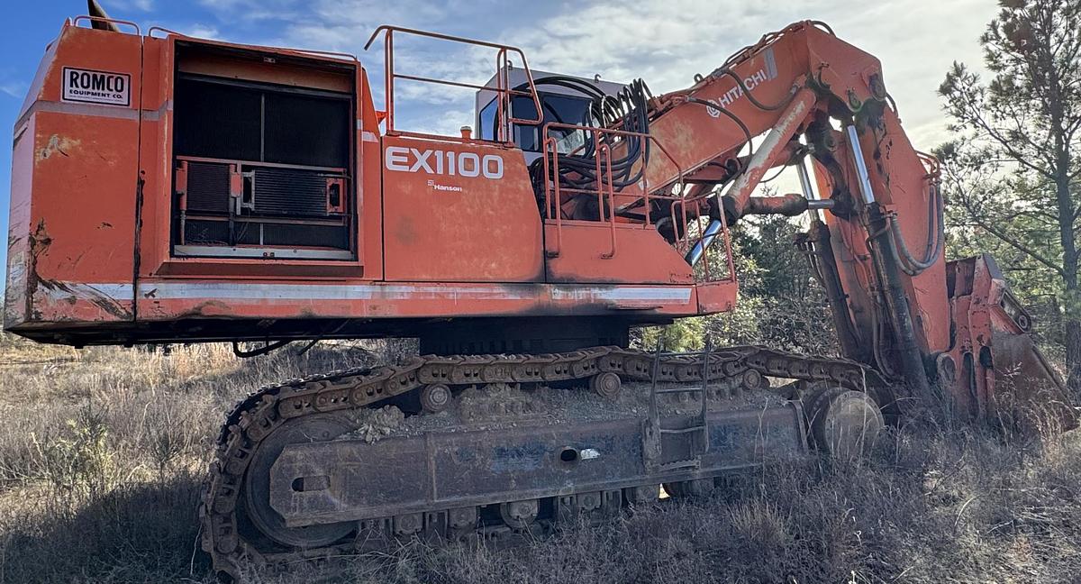 Used HITACHI EX1100