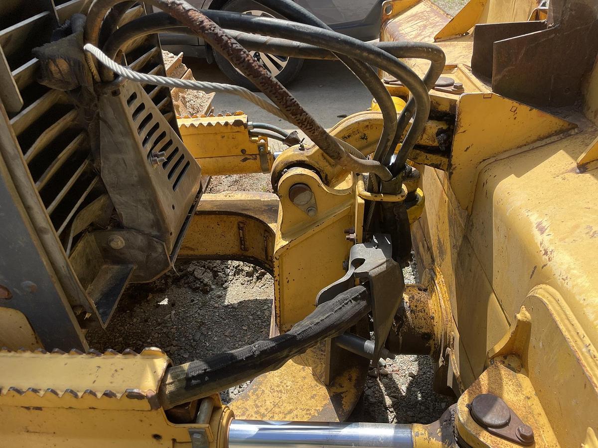 Used 2002 DEERE 550H LGP