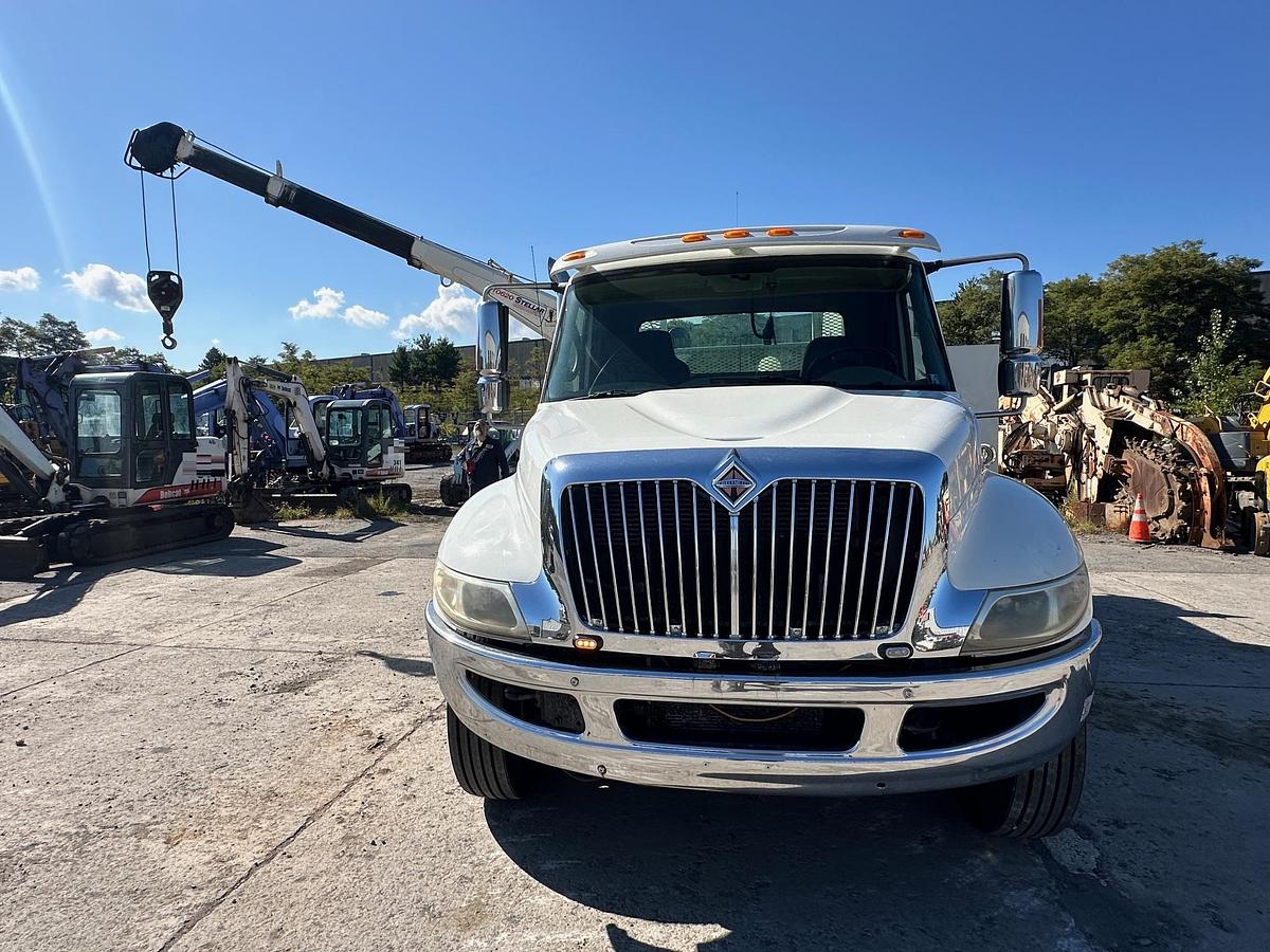 Used 2010 INTERNATIONAL 4300 Service Truck
