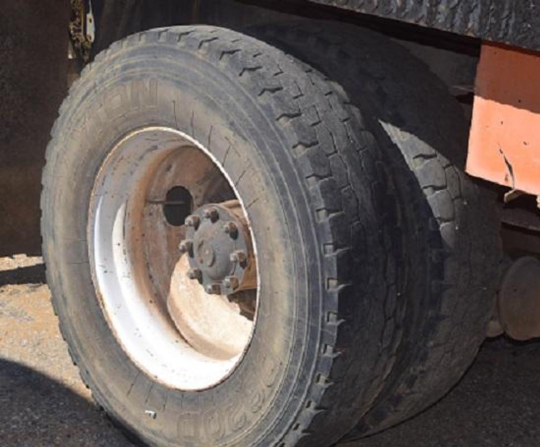 Used 1998 FORD L7000