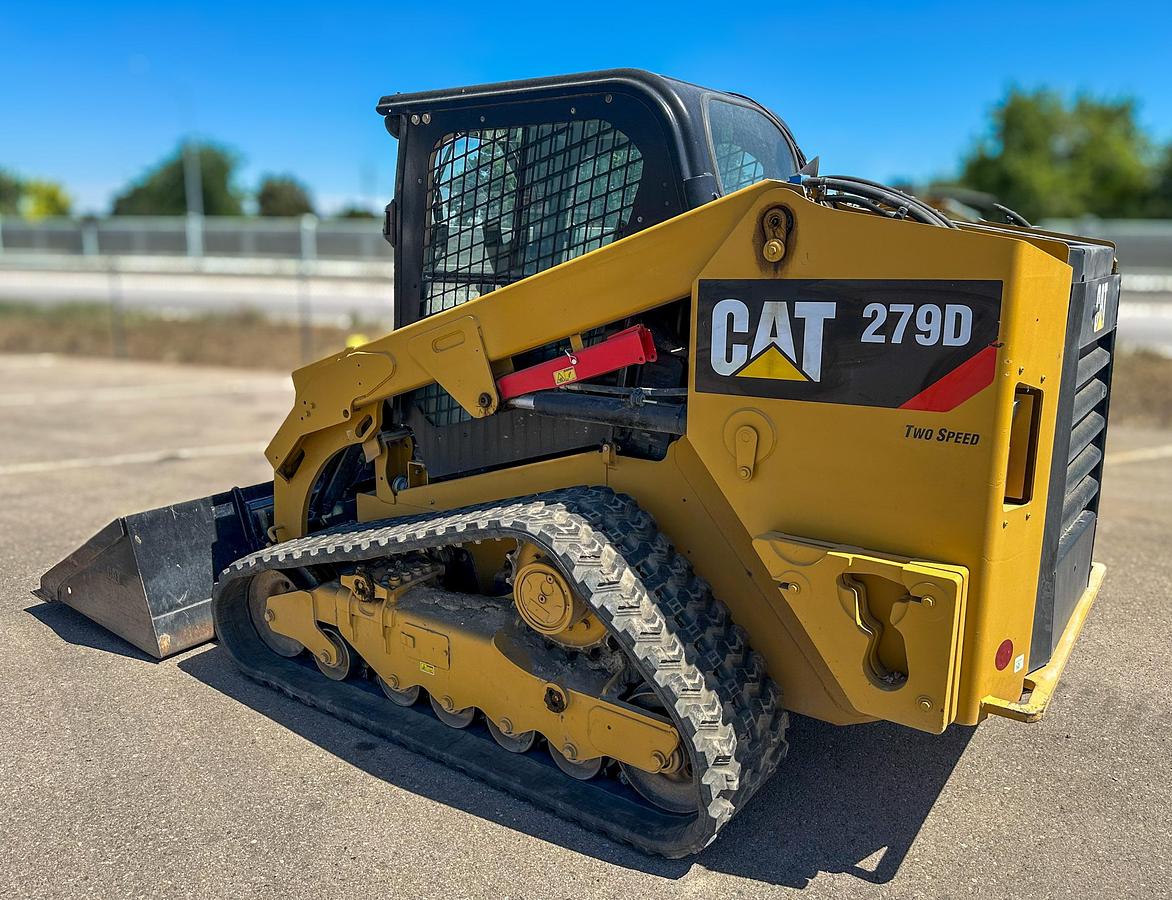 Used 2019 CATERPILLAR 279D