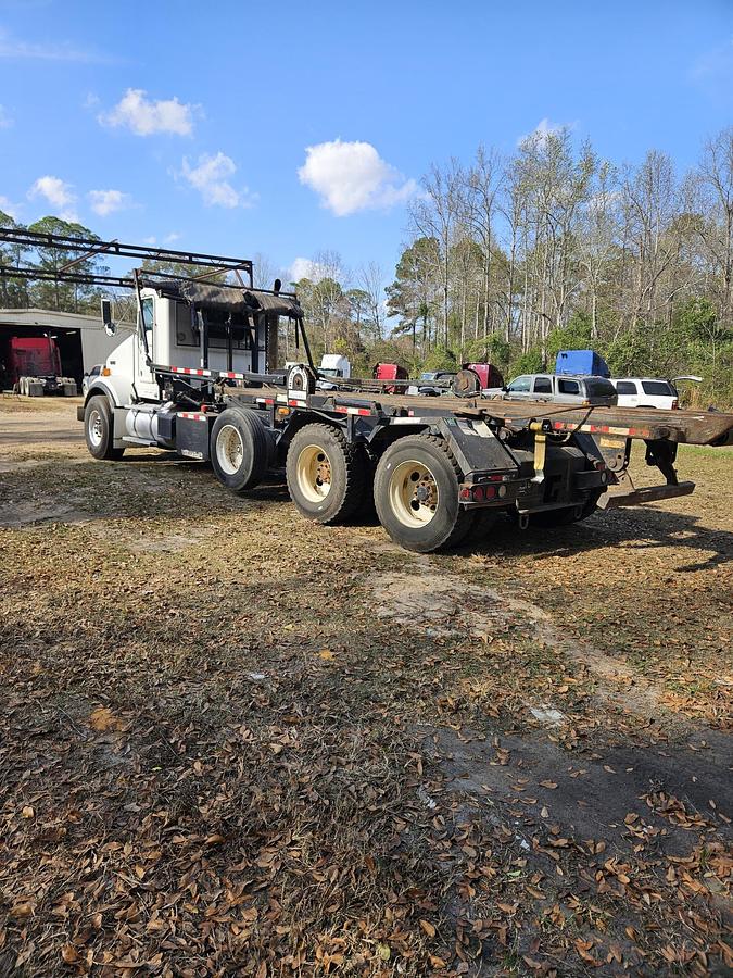 Used 2016 KENWORTH T800