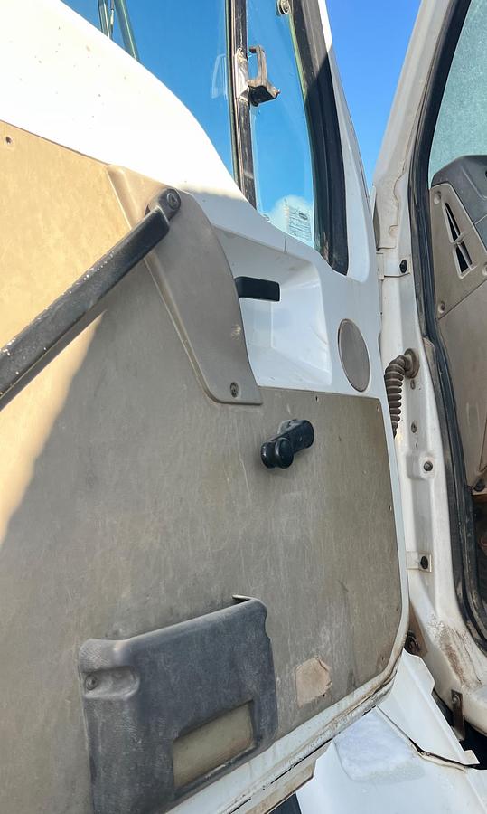 Used 2007 STERLING L7500 Water Truck