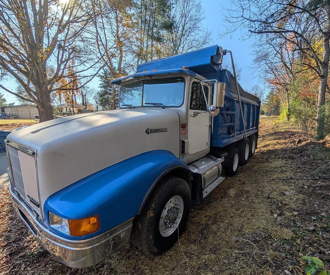 Used 1996 INTERNATIONAL 9400 Tri Axle