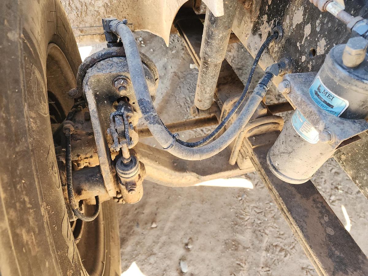 Used 1998 INTERNATIONAL 9100 6x4 Day Cab