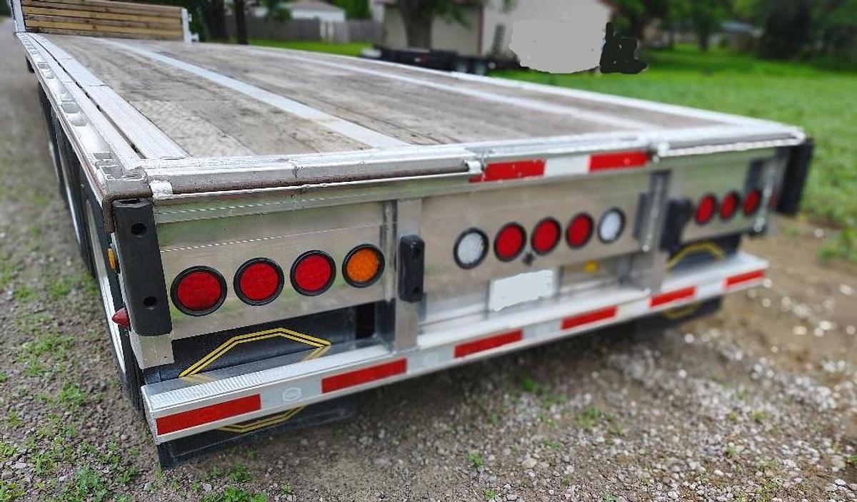 Used 2013 MAC 71426-A Drop Deck Trailer