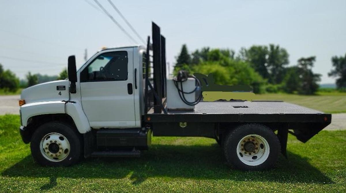 Used 2004 GMC C6500