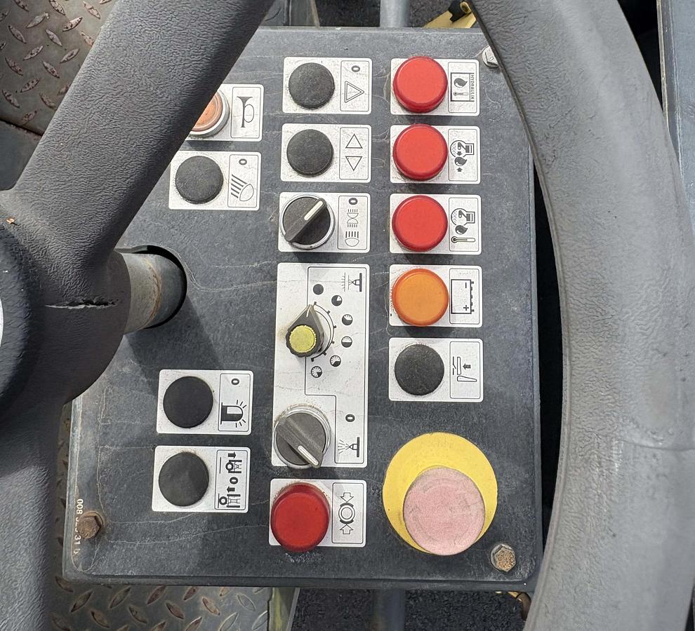 Used 2000 BOMAG BW100 AD-3