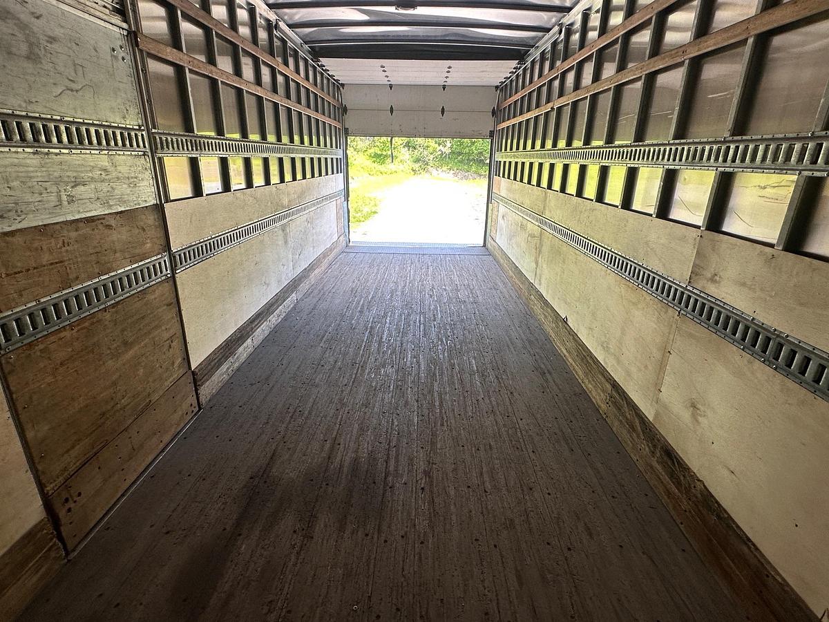Used 2016 FREIGHTLINER Business Class M2