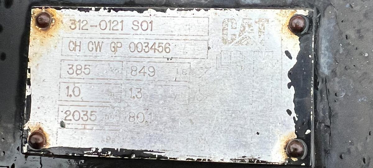 Used 2016 CATERPILLAR 907M