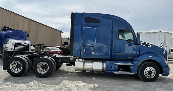 Used 2017 KENWORTH T680