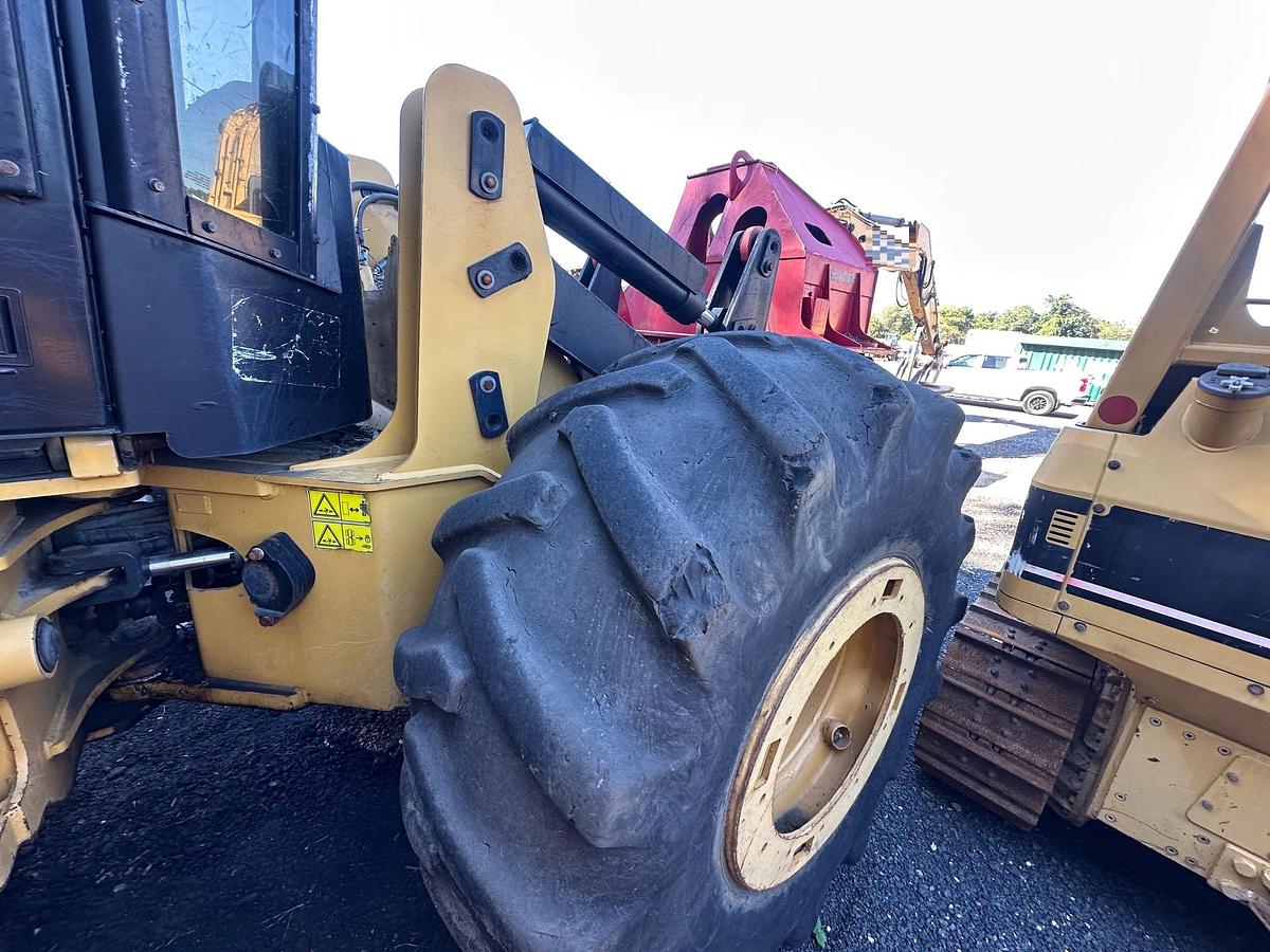 Used 2015 CATERPILLAR 553C