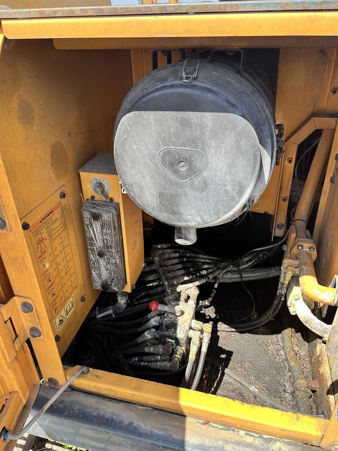 Used 2016 HYUNDAI ROBEX290LC-9