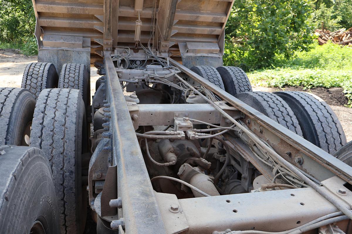 Used 1999 PETERBILT 379