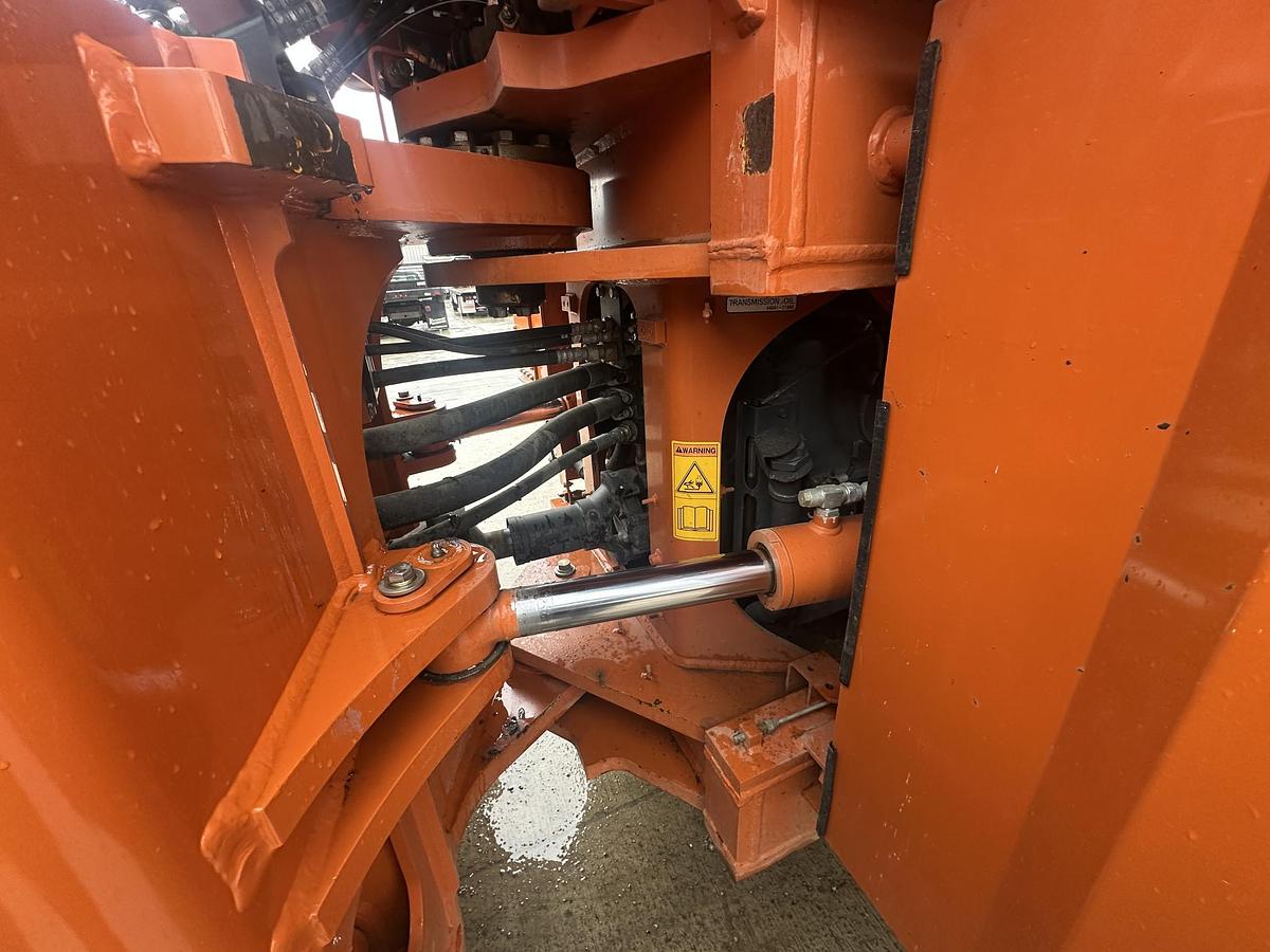 Used 2021 HITACHI ZW370-6HC