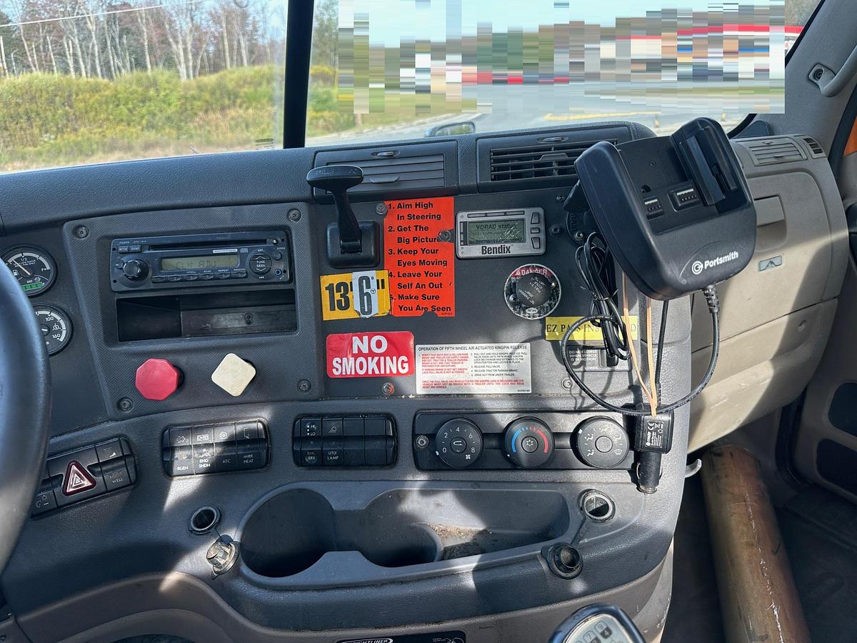 Used 2012 FREIGHTLINER Cascadia 125