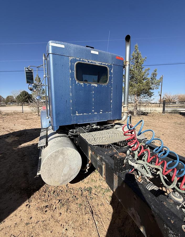 Used 2002 KENWORTH T800