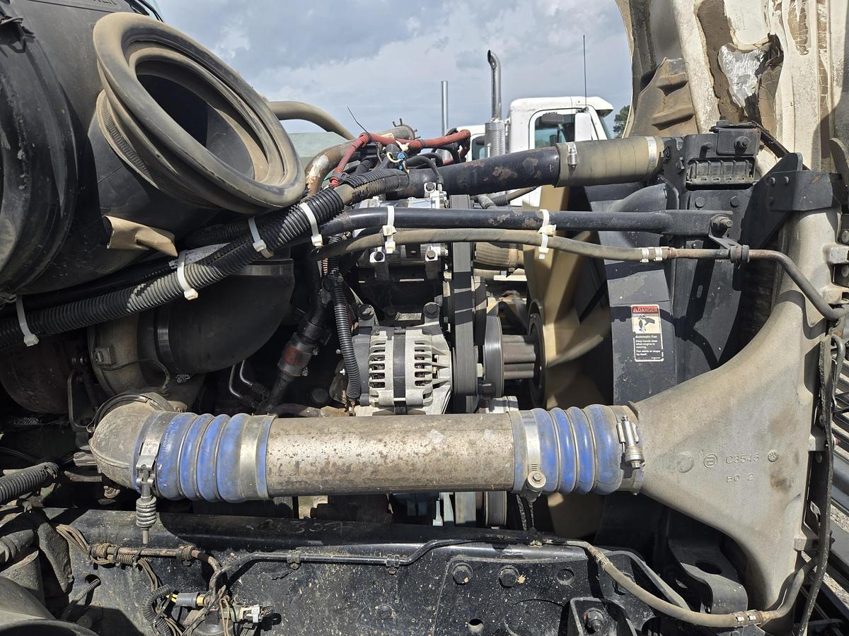 Used 2007 FREIGHTLINER Columbia