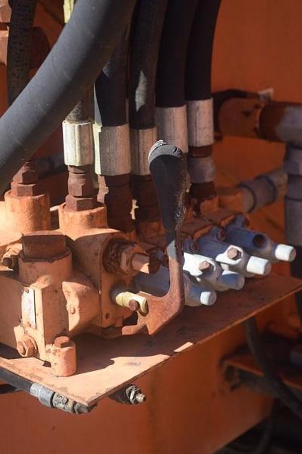 Used 1998 FORD L7000