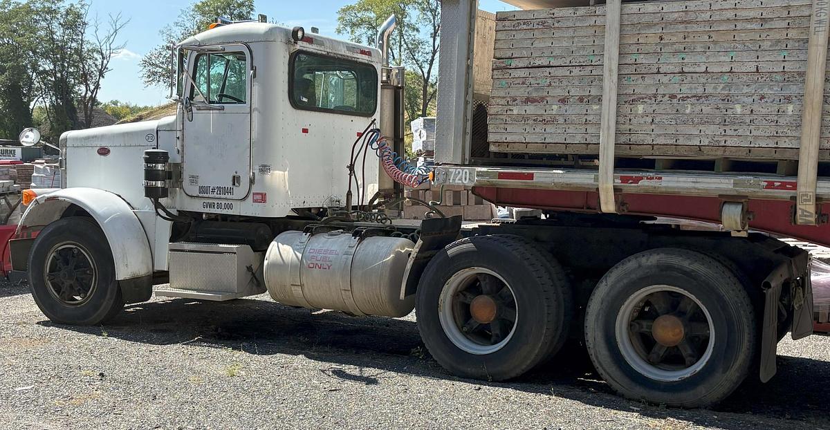 Used 1999 PETERBILT 378