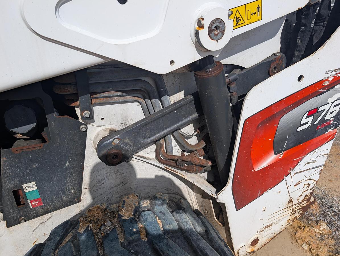 Used 2023 BOBCAT S76