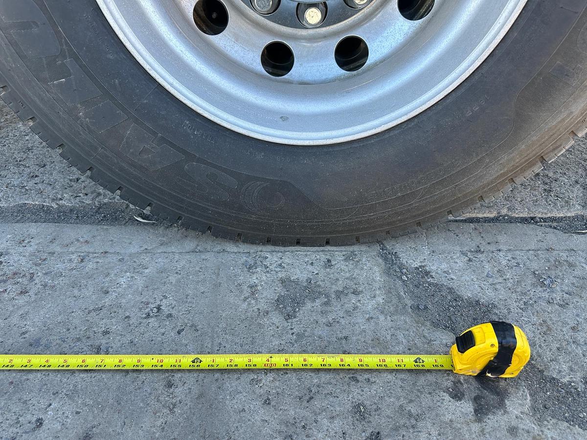 Used 2010 INTERNATIONAL 4300 Service Truck