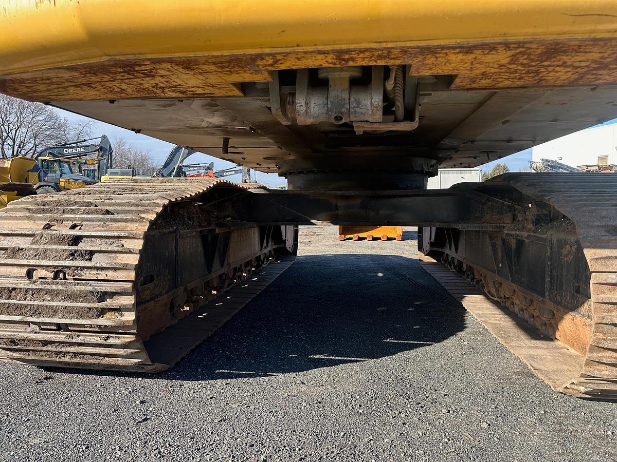 Used 2009 DEERE 450D LC