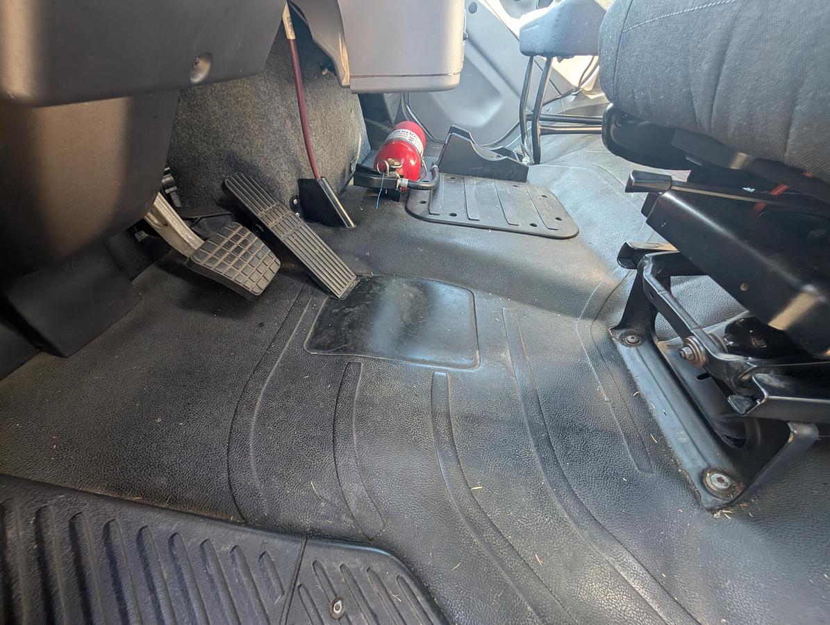 Used 2017 FREIGHTLINER M2 106