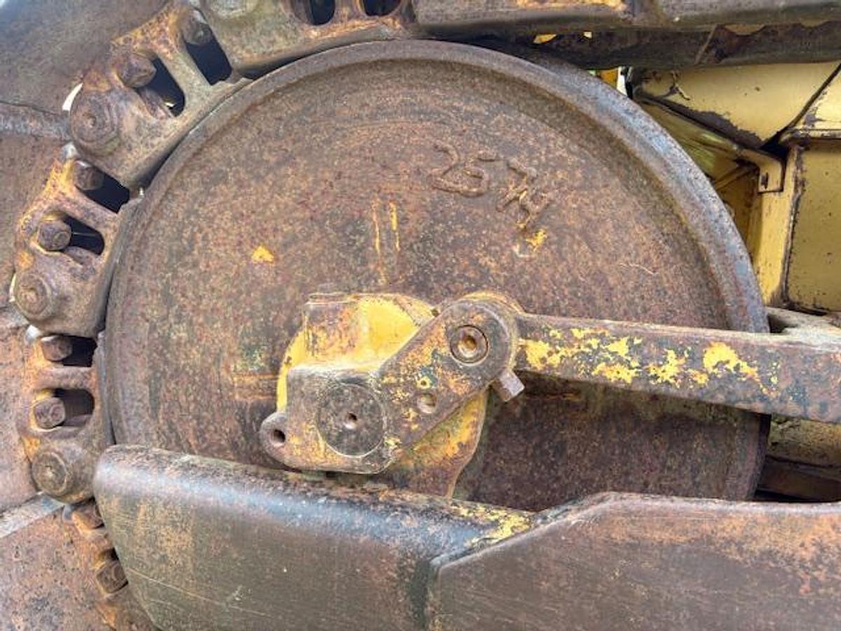 Used 1983 CATERPILLAR 963