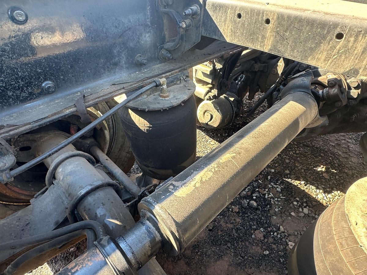 Used 2016 PETERBILT 365