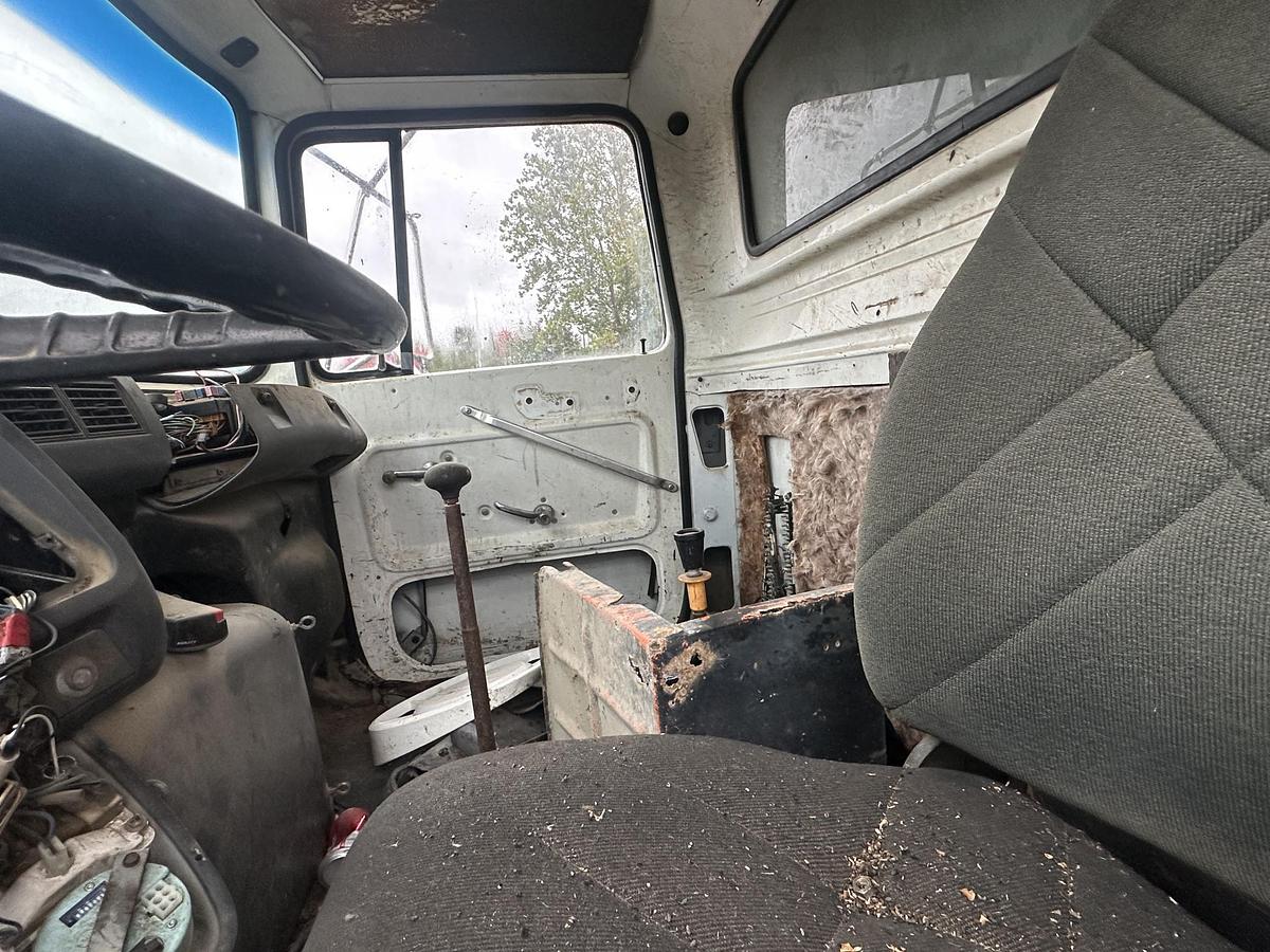 Used 1995 FORD L8000