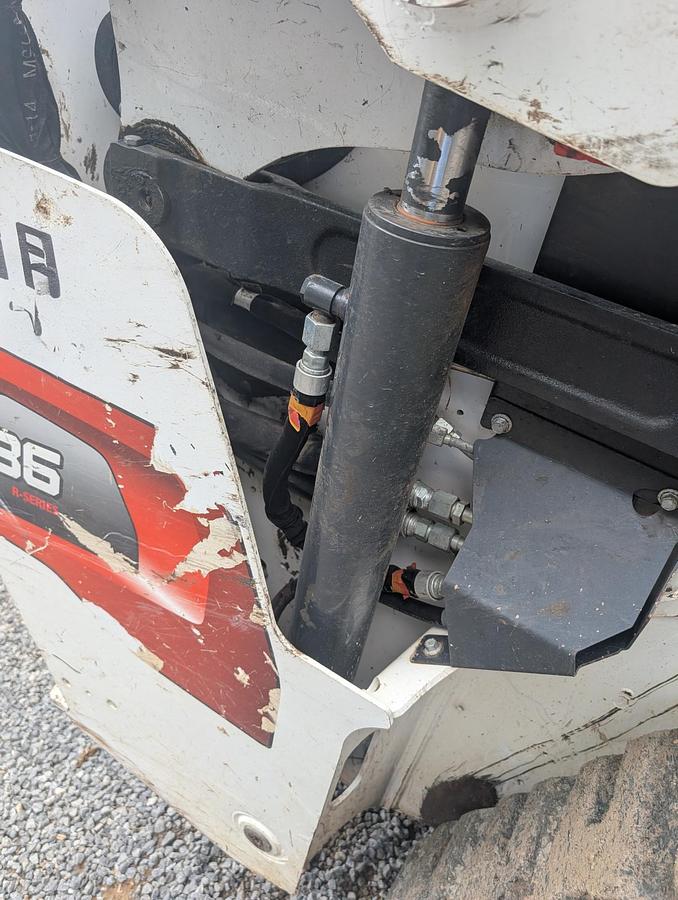 Used 2023 BOBCAT T86