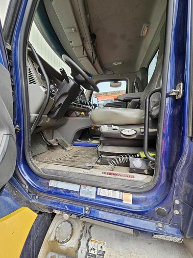 Used 2019 KENWORTH T880