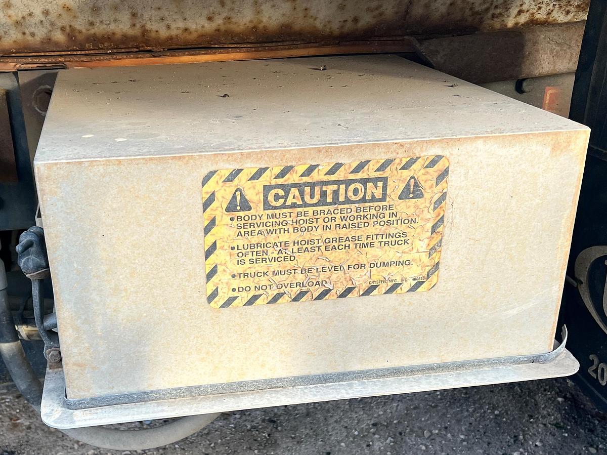 Used 2013 KENWORTH t800